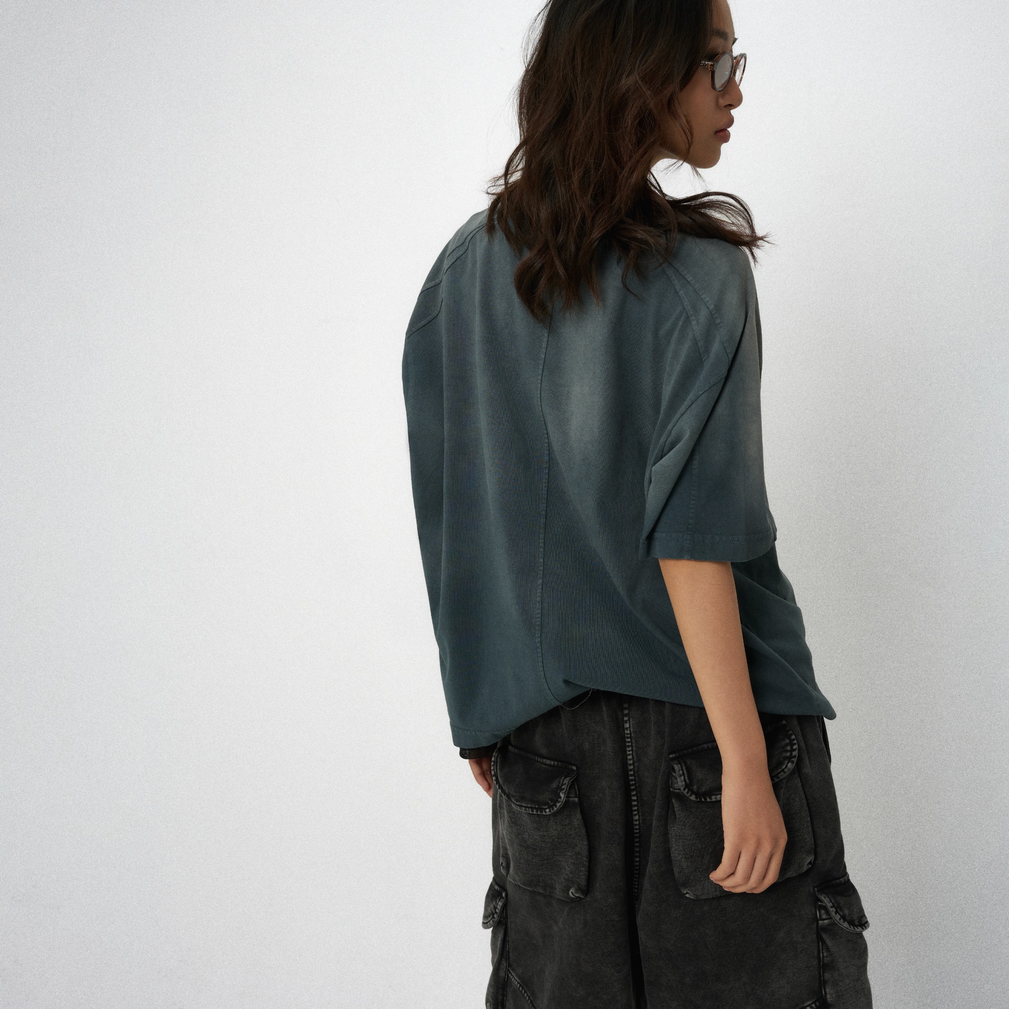 TSW11 - 'INTROVERSE' BOXY VINTAGE TEE - BLUE