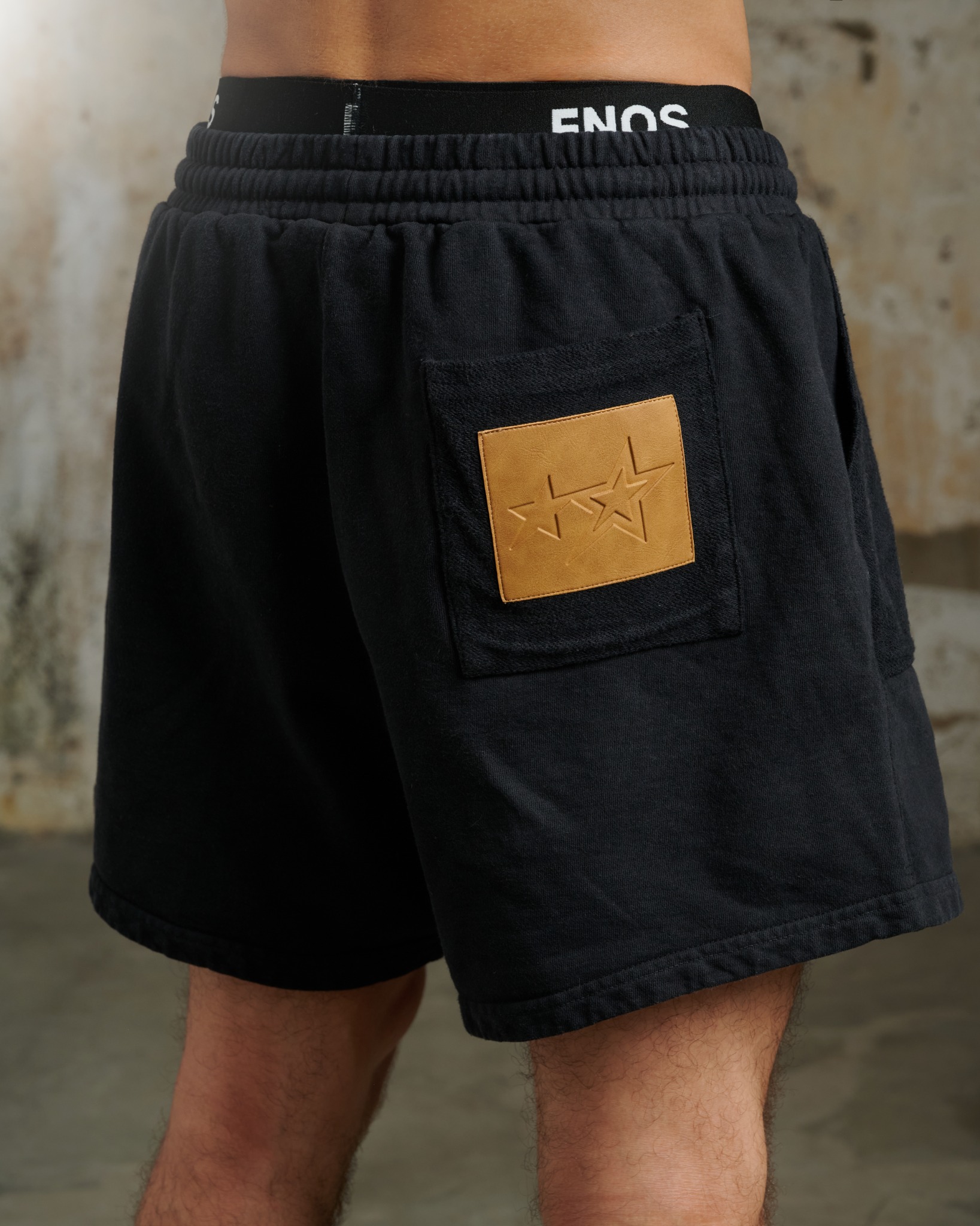 SNW6 - FNOS WASHED SHORT - BLACK