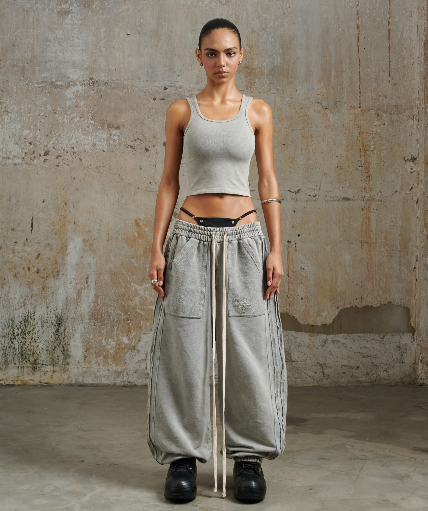 JGW6 - "FNOS" WASHED PANTS - GREY