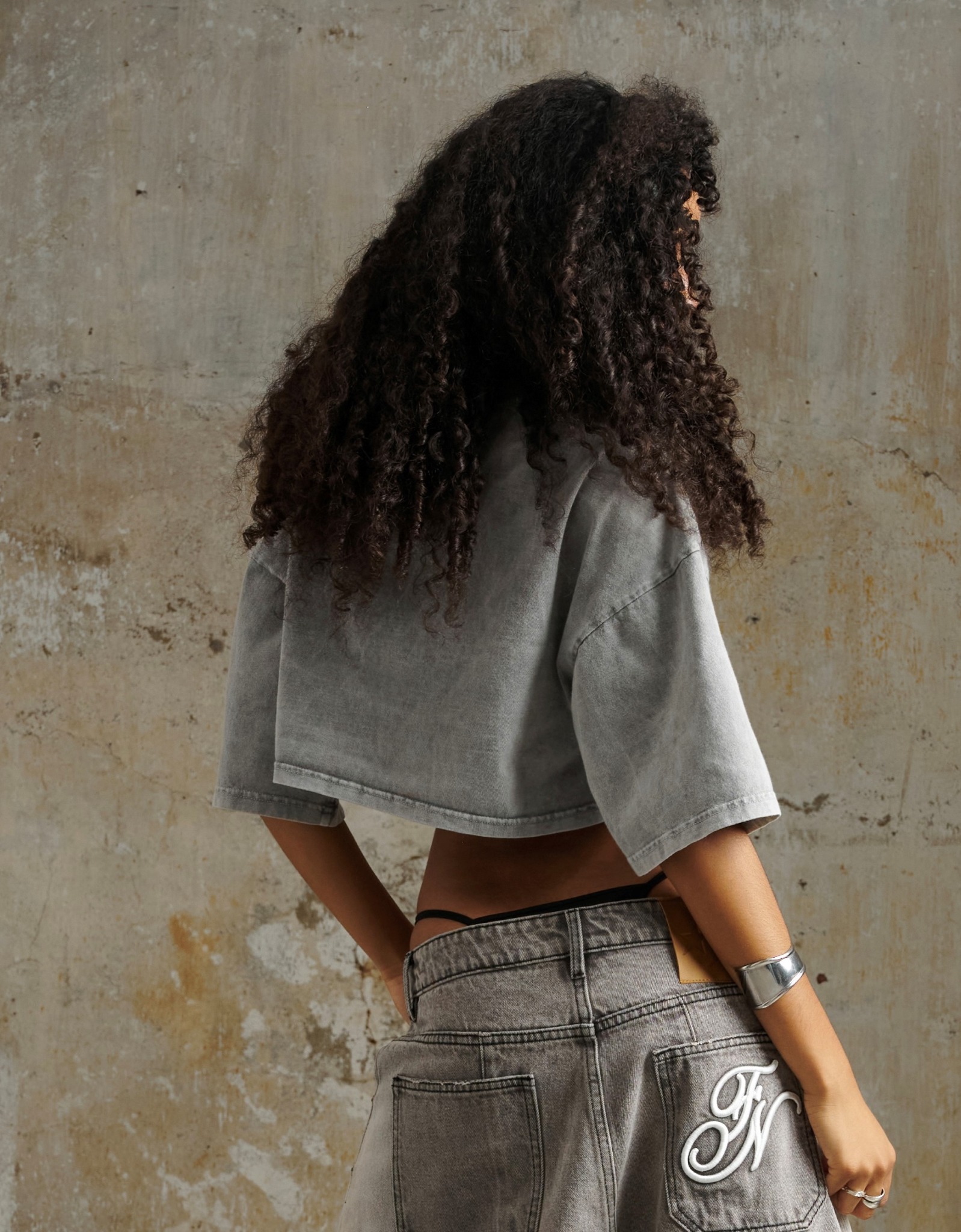 TCW1 - " FNOSVERSE " CROPTOP WASH - GREY
