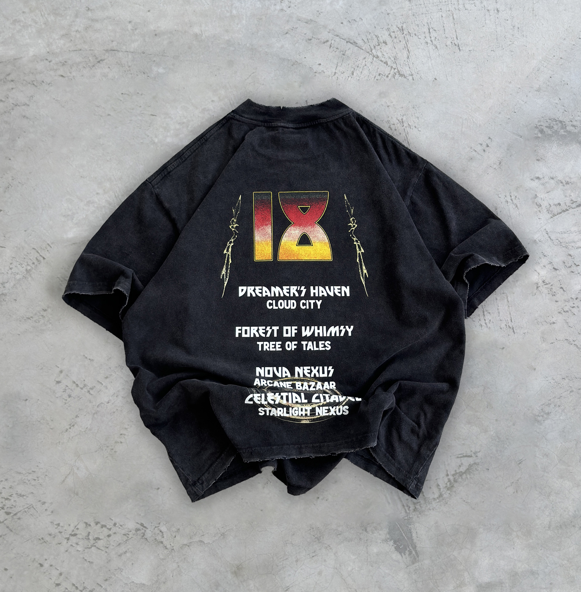 TWG30 - DREAM'S HAVEN DESTROYED WASHED TEE - BLACK