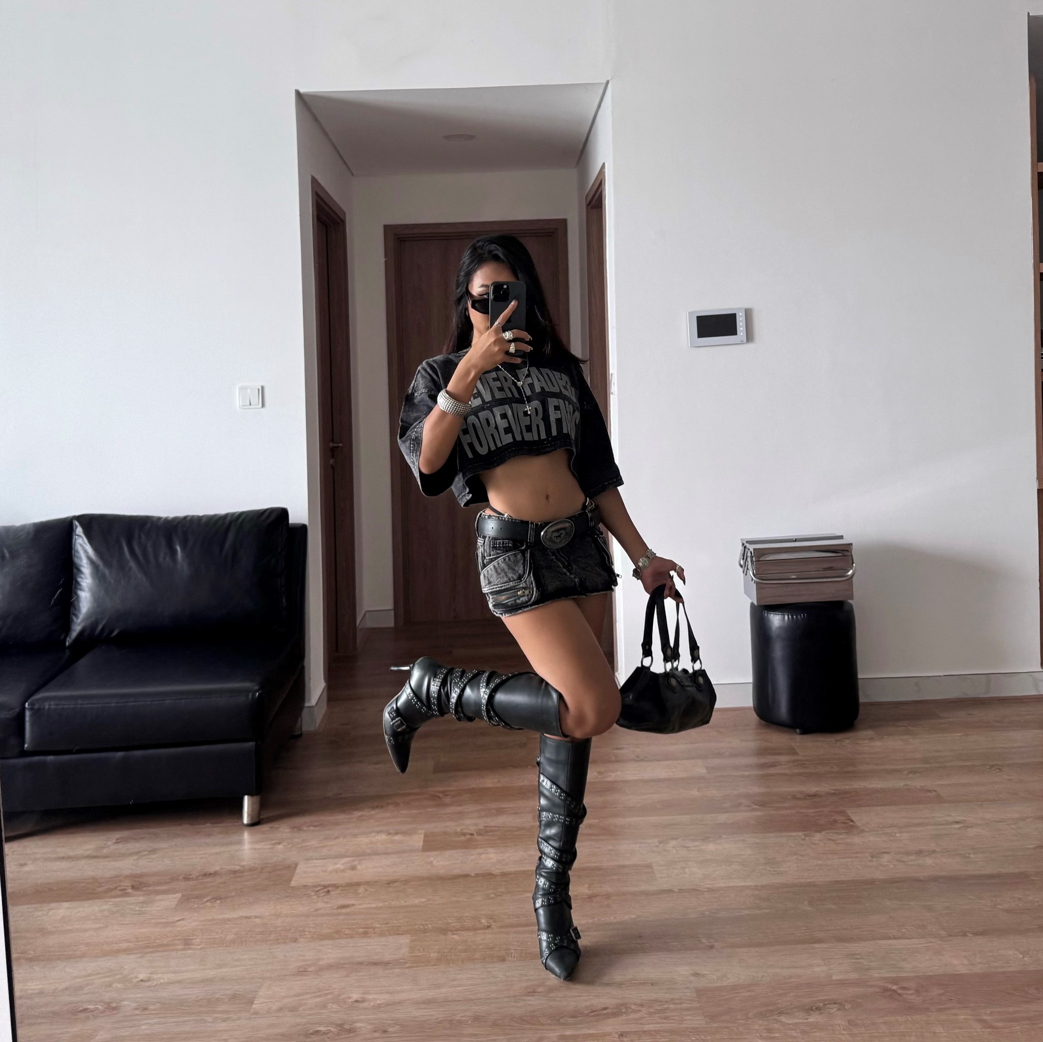 TCW2 - " NEVER FADED FOREVER FNOS " CROPTOP WASH - BLACK