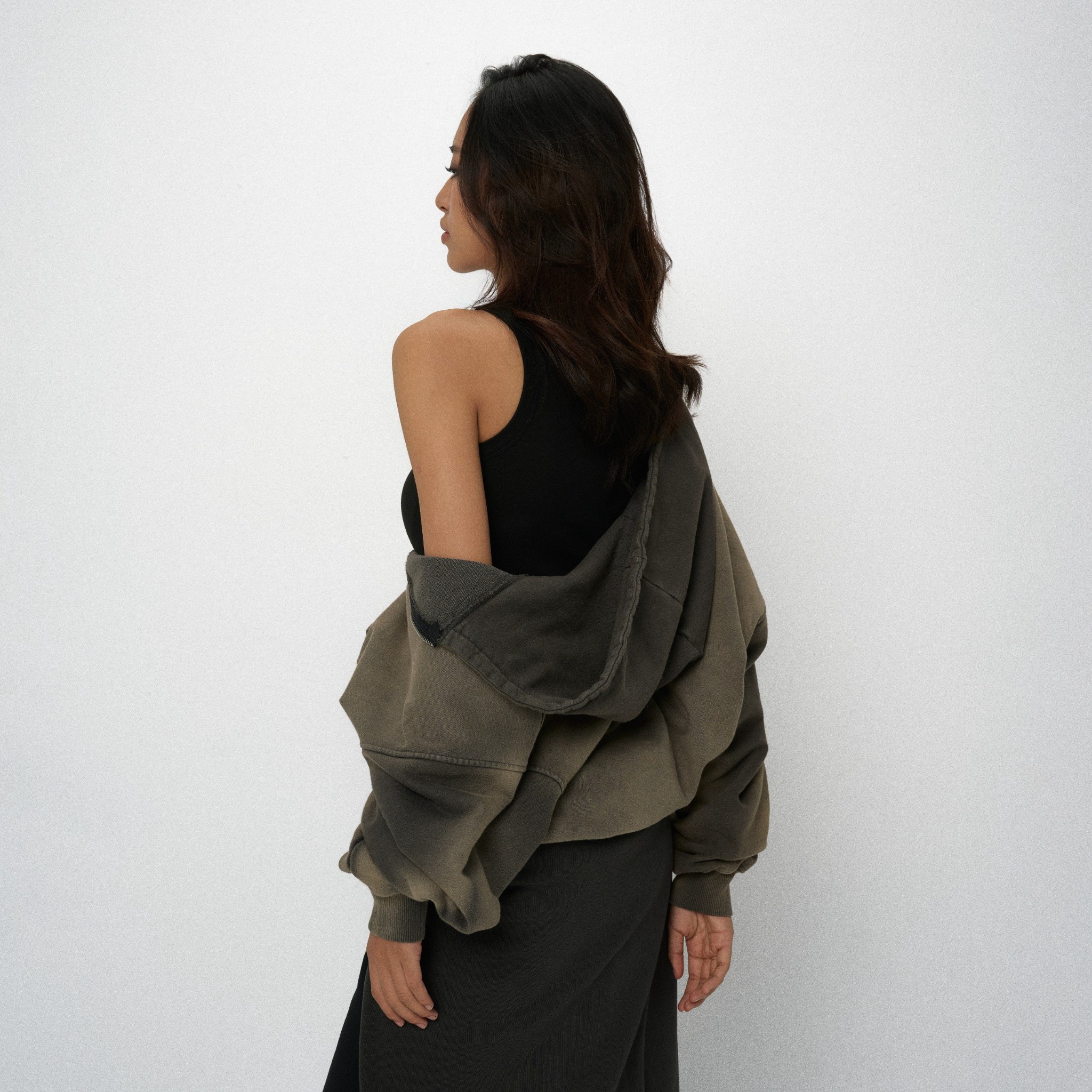 HD8 - 'INTROVERSE' DOUBLE ZIP HOODIE - SAND WASH