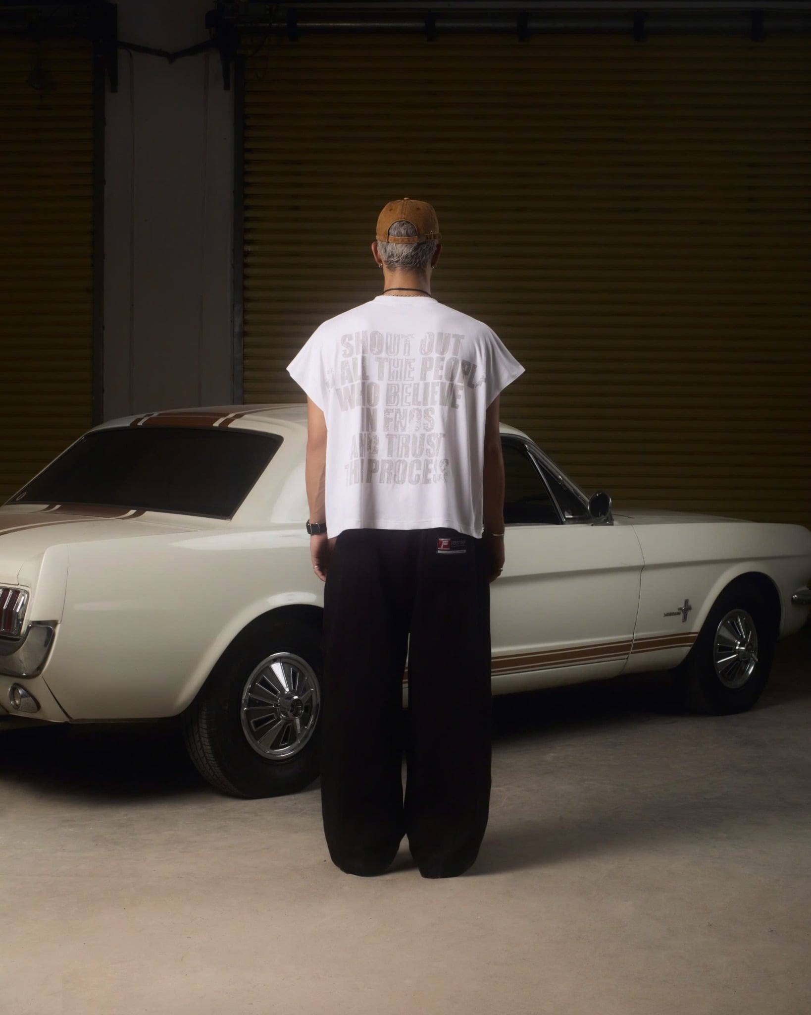 TBC1 - "CROSSOVER" BAT CUT T-SHIRT - WHITE