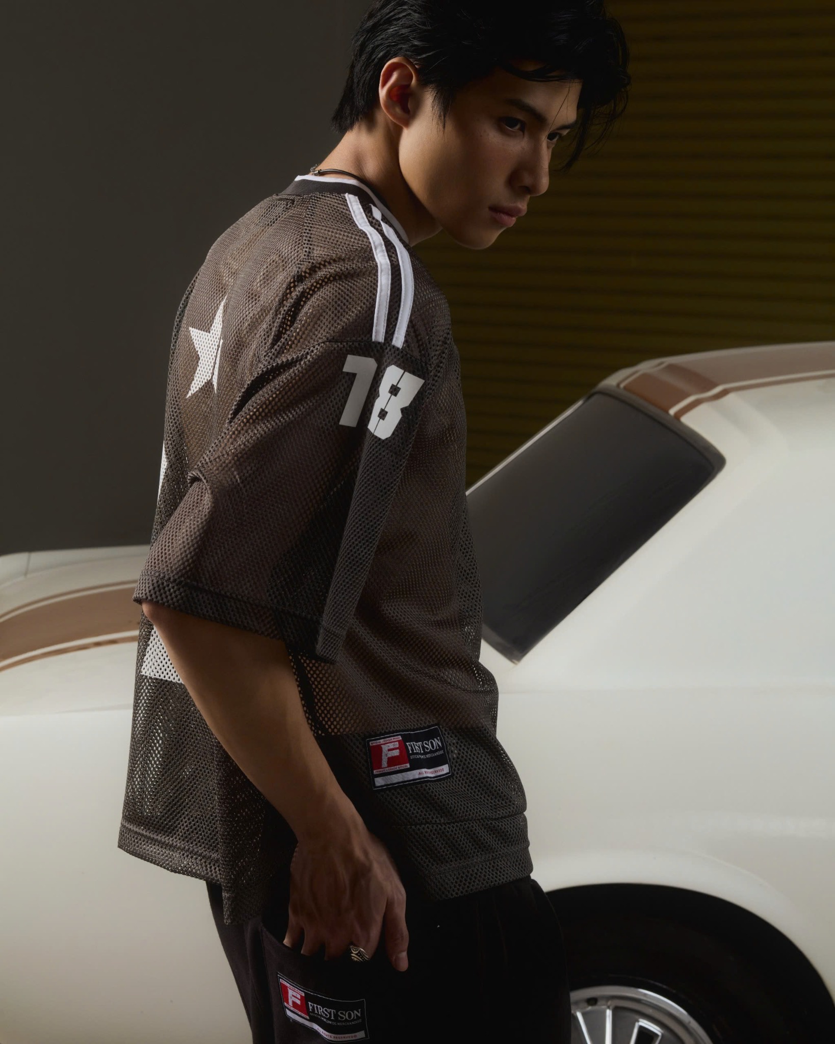 JS8 - 18+ MESH JERSEY TEE - BLACK