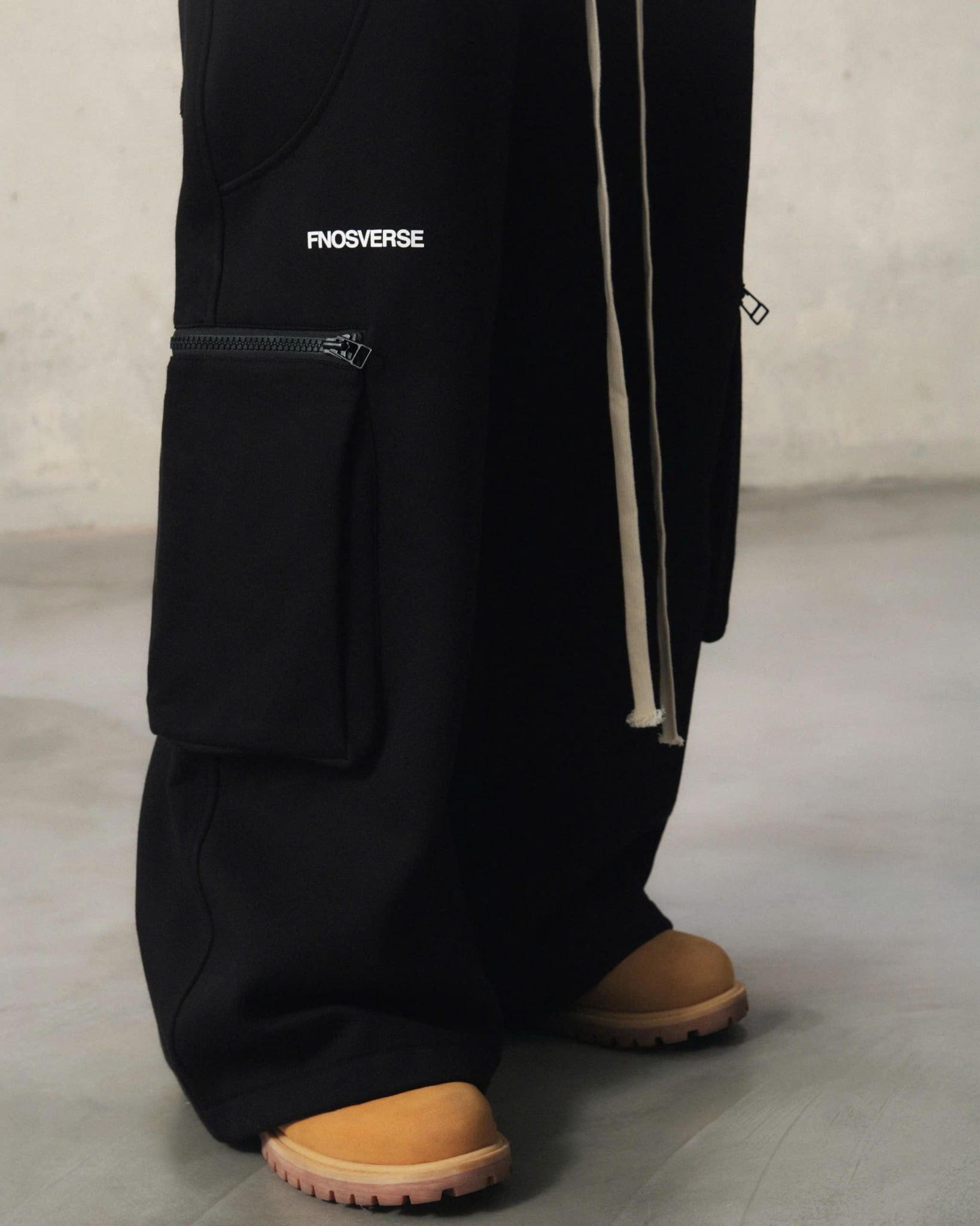 PSP1 - FNOS FERMETURE SWEAT PANTS -  BLACK